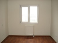 شقة للبيع مساحتها 70 م