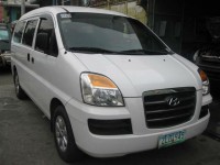 هيونداى H1 للإيجار بالسائق 11 راكب فاخرة – يوم عمل 500ج